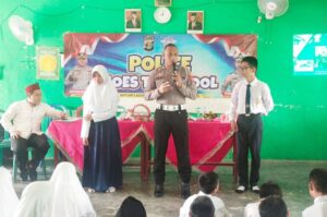 Satlantas Polres Tulang Bawang Berikan Edukasi Sejak Dini Kepada Ratusan Pelajar SMP
