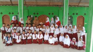 Peduli Dunia Pendidikan, Pemdes Tanjung Baru Berikan Bantuan Operasional Untuk TK/Paud