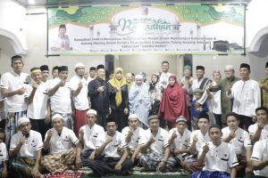 Sambangi Rutan Menggala, Pj Bupati Tuba Qudrotul Ikhwan Imami Sholat Isya Berjamaah dan Berikan Kultum Ramadan