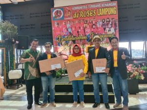 Milad Ke 4, Komunitas Tembang Kenangan de’Roses Gelar Silatuhrahmi dan Bagikan Hadiah