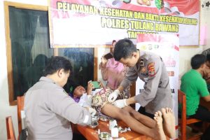 Jelang Hari Bhayangkara Ke-77, Polres Tulang Bawang Gelar Khitanan Massal Gratis