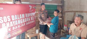 Jelang Hari Bhayangkara Ke-77, Polsek Banjar Agung Bagikan Bansos Gratis di Dua Lokasi Berbeda