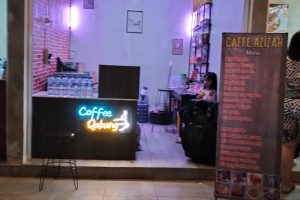 Mie Nyemek Dan Mie Gomak Goreng di Padu Kopi Nira Jadi Andalan Kafe Qabung Dipasar Pulung Kencana Tubaba