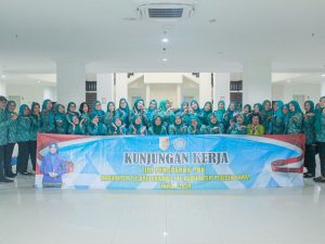 Tim Penggerak PKK Kab.Tulang Bawang Melakukan Kunjungan Kerja Ke Kab.Pesisir Barat Tahun 2024