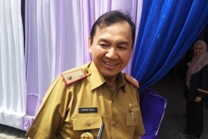 Edwin Rusli Jabat Kadinkes Lampung