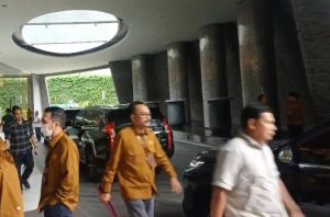 Dikonfirmasi Dugaan Arogansi Terkait Pimpinan PNM Lampung ,Puji Riyanto Kucing-Kucingan Dengan Wartawan pada Rakerwil BRI di Novotel