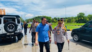 Lebaran Keempat Kapolres Tubaba dan Dir Narkoba Polda Lampung Pantau Langsung Arus Mudik Balik di Pos Yan di Rest Area 215 Way Kenanga