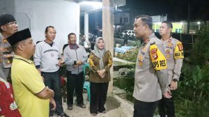 Bentuk Rasa Empati, Kapolres Tulang Bawang Melayat Langsung ke Rumah Nakes Yang MD Saat Bertugas