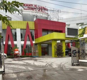 Masyarakat Butuh Tatanan, Bukan Tontonan