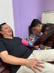 Komitmen Pada Kegiatan Sosial dan Kemanusiaan, Aries Sandi Rutin Donor Darah di PMI Sejak 2005