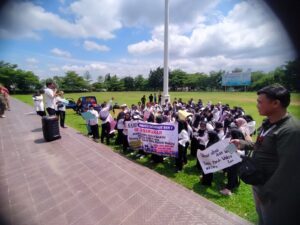 Ratusan Tenaga Honorer di Pesawaran Tuntut Pengangkatan ASN dan PPPK Penuh Waktu
