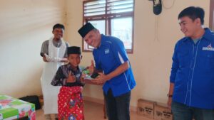 Anggota DPRD Lamteng Toni Sastra Jaya Tebar Kebaikan Dengan Khitan Masal Bersama 75 Anak di Ponpes An Nur