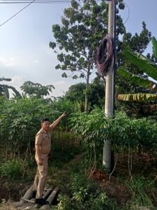 Izin Pengerjaan lnfrastruktur Tiang dan Penarikan Kabel Provider My Republic Diduga Menyalahi Aturan