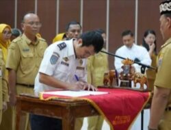 Wali Kota Metro Lantik 100 Pejabat Pemkot Metro, Bambang : ASN Harus Tunjukkan Kinerja