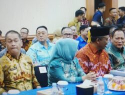 Inspektur Tri Hendriyanto Dampingi Plt Bupati Lamteng Serahkan LKPD TA 2025 ke BPK RI Perwakilan Lampung