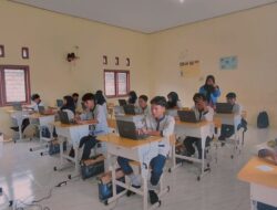 16.123 Siswa-Siswi Tingkat SMP Sedrajat Ikuti TKA, Kadisdikbud Lamteng Beri Pesan Utamakan Kejujuran