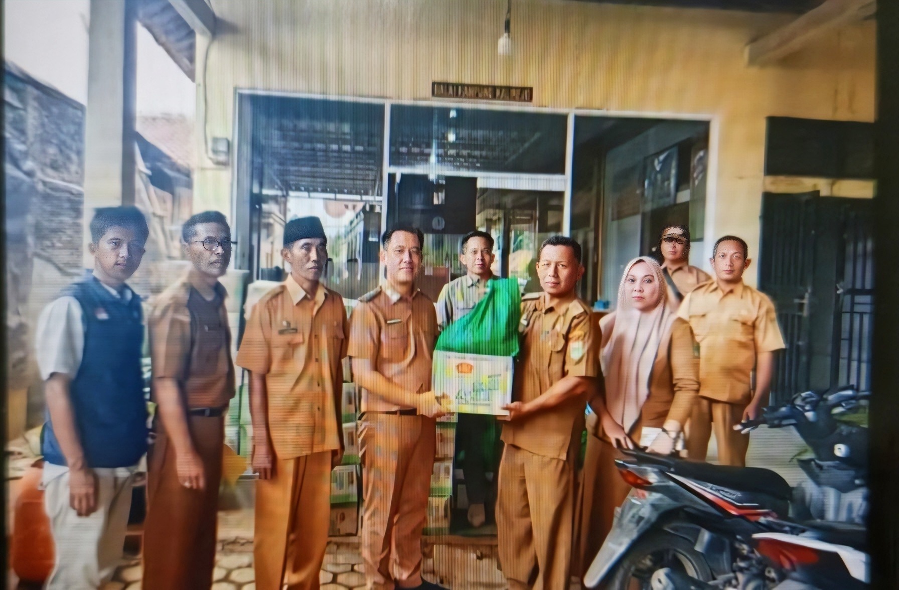 Kadinsos Lamteng Cek Kondisi Warga Terdampak Puting Beliung