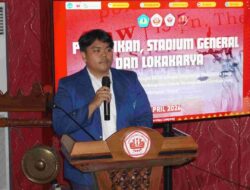 Rompi Pink di Malam Yang Menggemparkan: BEM FH UNILA Kawal Penuntasan Kasus Korupsi Mantan Gubernur Lampung