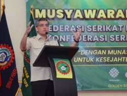 Menaker: Hubungan Industrial Harus Naik Kelas agar Pekerja Tak Tertinggal oleh AI