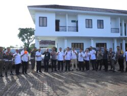 Maraton Kerja Nyata : Wakil Bupati Dan Polri Terjang Medan Sulit Demi Kesejahteraan Rakyat Dente Teladas