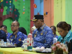 Diresmikan Plt Bupati Komang, Program Inovasi “Sekinker Gelowing” Wujud Nyata Kerja Pemkab Lamteng Untuk Masyarakat Miskin