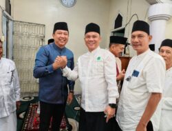 Sekda Lamteng dan Ketua YLPK PERARI Solat Idul Adha Bersama, Pererat Sinergi Antara Tokoh Masyarakat dan Pemerintah