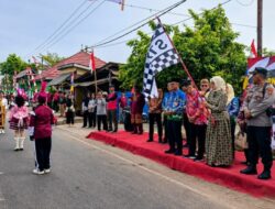 Ratusan Pelajar Meriahkan Karnaval Budaya Dan Pawai Drumband Di Tulang Bawang Dalam Rangaka Peringatan Hut Ke-81 Kemerdekaan Republik Indonesia
