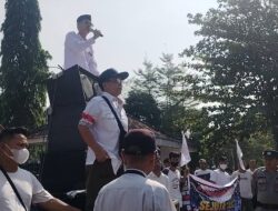 Sound System Dirusak, Aksi NGO JPK dan PGK Tuntut Nonaktifkan Sekda Welly Dibuat Ricuh Oknum, Diduga Ada Pihak Yang Perintah