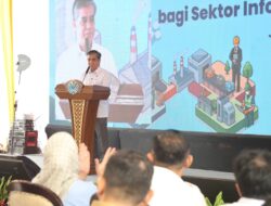 Menaker Yassierli: Pekerja Informal Sektor Persampahan Dapat Diskon Iuran JKK-JKM 50 Persen