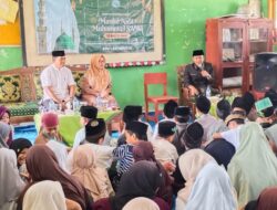 Maulid Nabi di SDN 1 Astomulyo, Gus Rodhi Ajak Siswa Teladani Kejujuran Rasulullah