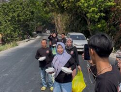 Jumat Berkah ke-37, Pemuda Terbanggi Besar Tebar Kebaikan Bersama TNI AL dan Polres Lamteng
