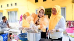 IIPG Lamteng Latih Ratusan Ibu Olah Ikan Jadi Peluang Usaha